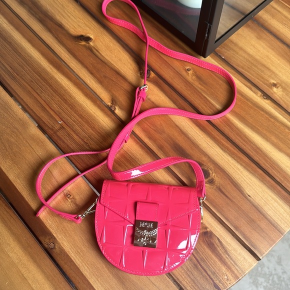 Mini MCM BAG - Picture 1 of 6